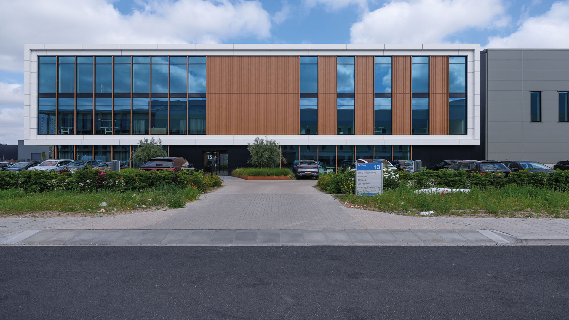 bedrijfs-<br>verzamel-<br>gebouwen